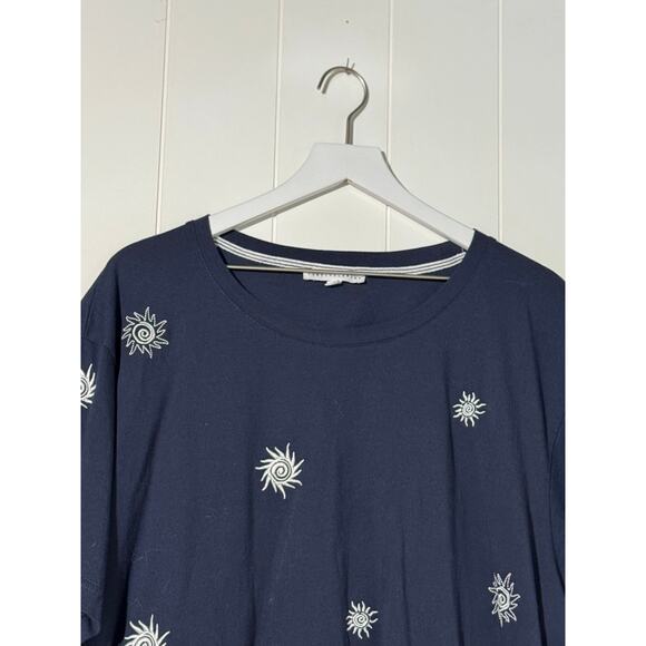 Jane + Delaney · Embroidered Sun Tee · Cotton · Oversized · Navy· Plus Size 3X - Picture 3 of 6